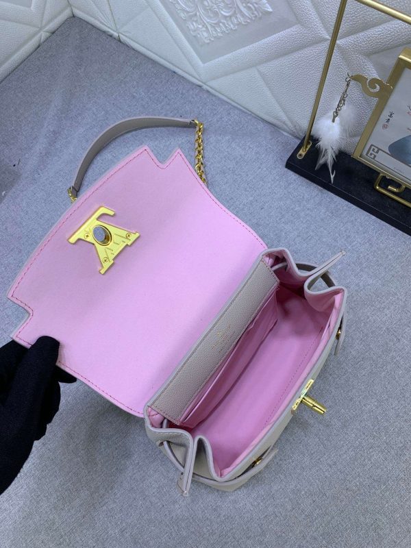 New Arrival L*V Handbag 975