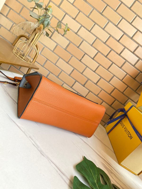 New Arrival L*V Handbag 786