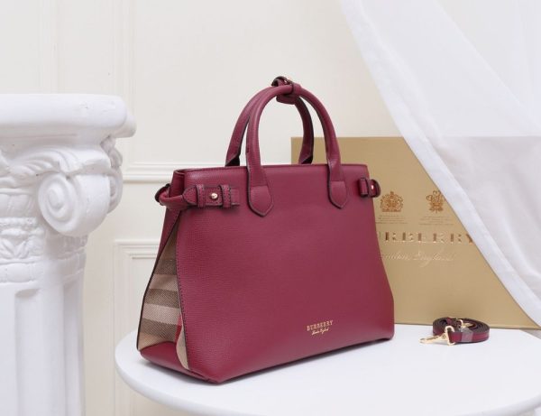 New Arrival Burberry Handbag B004