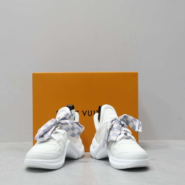 New Arrival LV Dad Sneakers 030