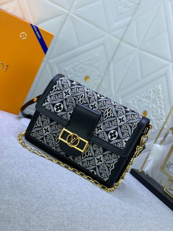 New Arrival L*V Handbag 915