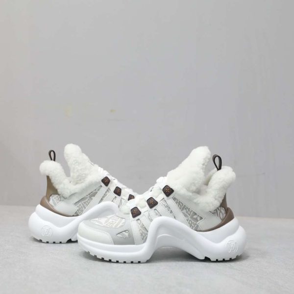 New Arrival LV Dad Sneakers 025