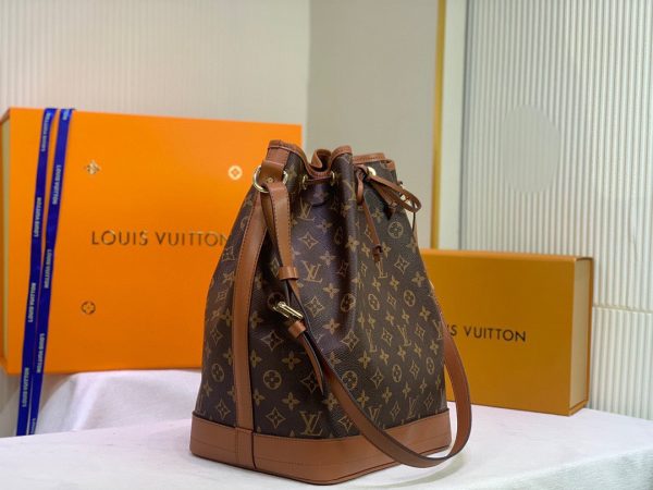 New Arrival L*V Handbag 745