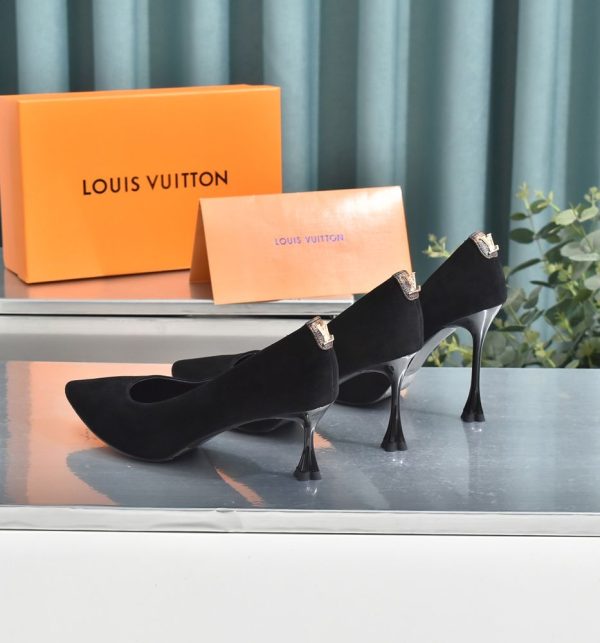 New Arrival LV Women Shoes 296