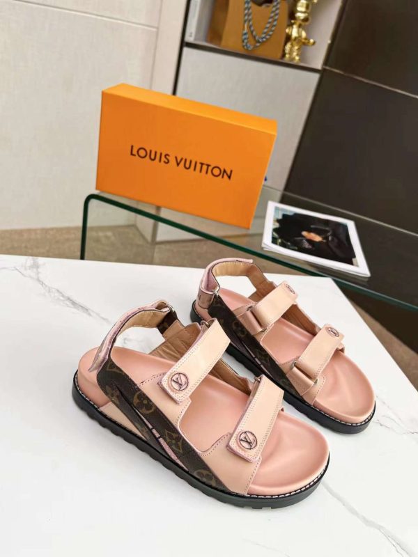 New Arrival LV Women Shoes 169