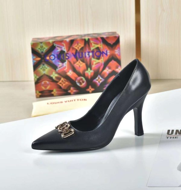 New Arrival Women LV Shoes 052