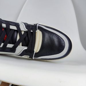 New Arrival LV Trainer Sneakers 004