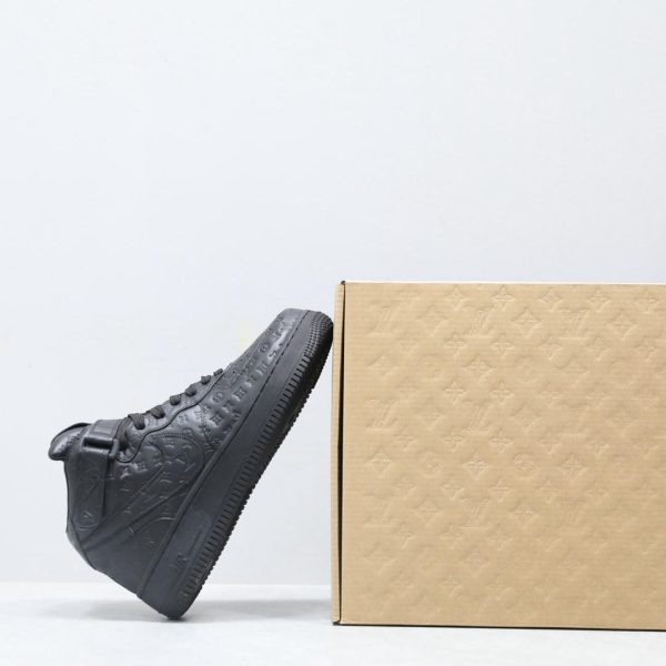 New Arrival LV Air Force Sneakers 021