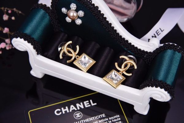 New Arrival Chanel Earrings Women 004