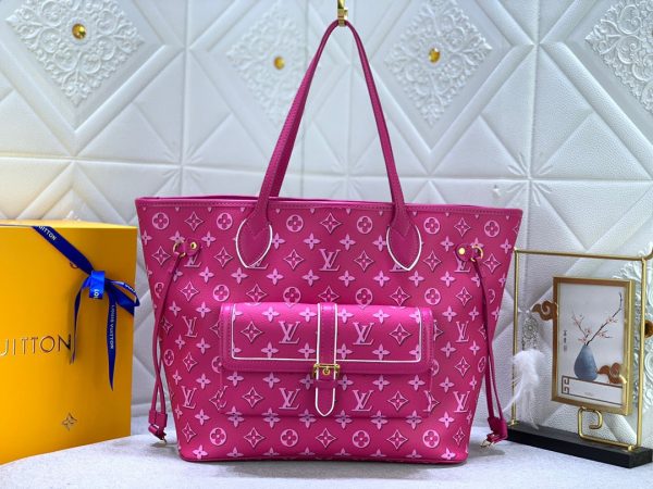 New Arrival L*V Handbag 923