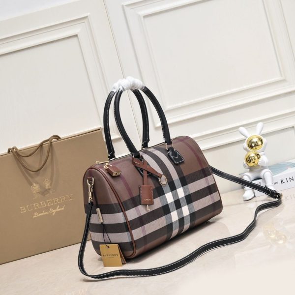 New Arrival Burberry Handbag B005