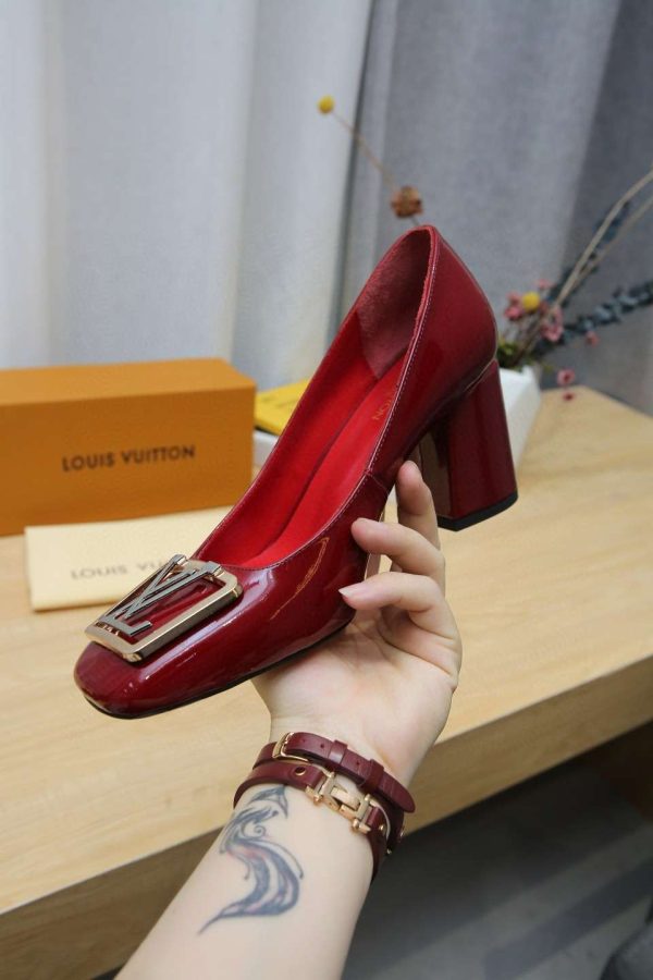 New Arrival Women LV Shoes 010