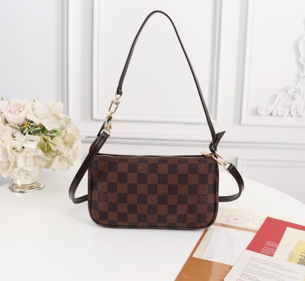 New Arrival L*V Handbag 596