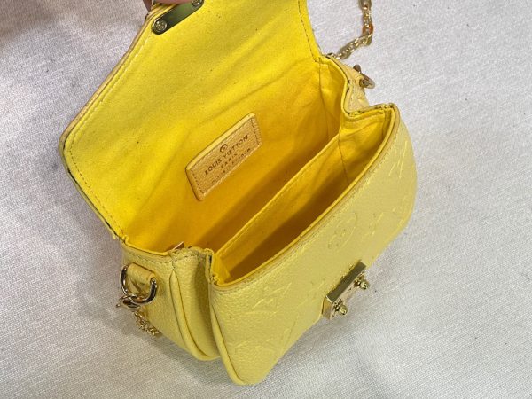 New Arrival L*V Handbag 888