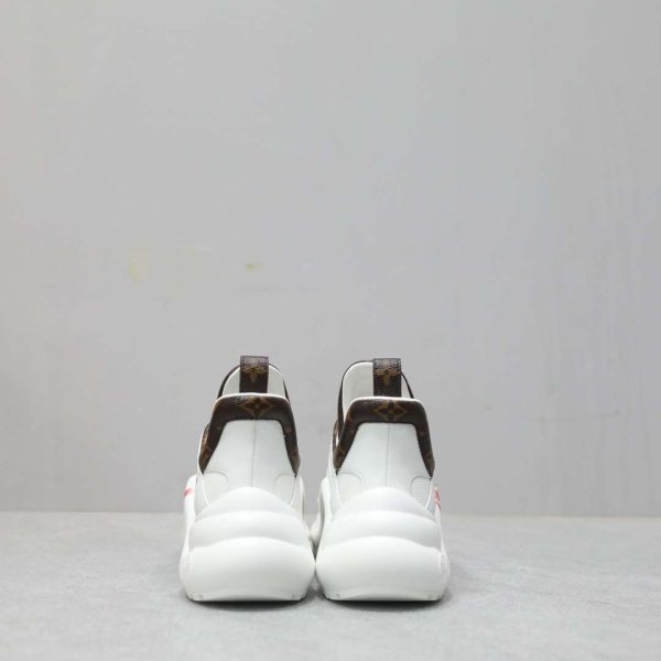 New Arrival LV Dad Sneakers 024