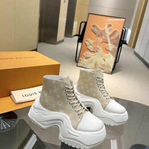 New Arrival LV Women Shoes 370