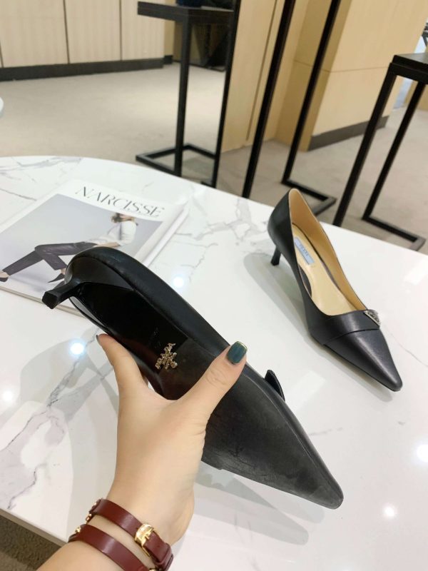 New Arrival Women Prada Shoes 002