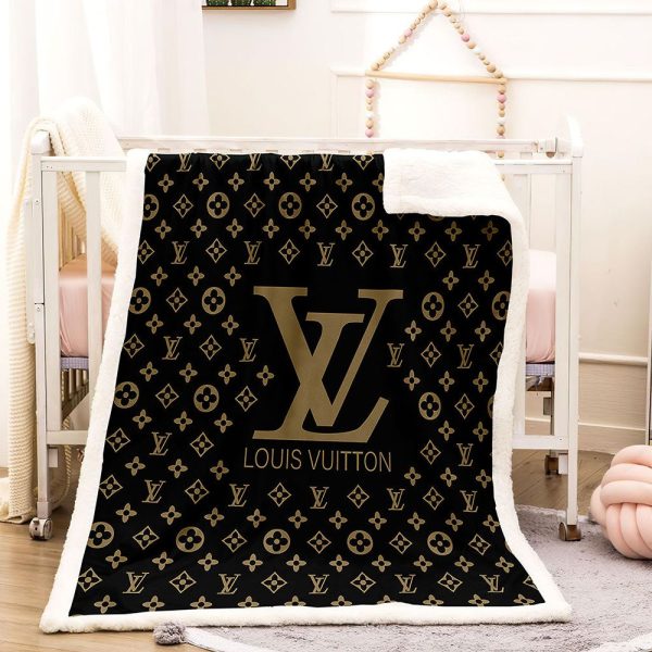 Dark Brown Louis Vuitton Blanket 022