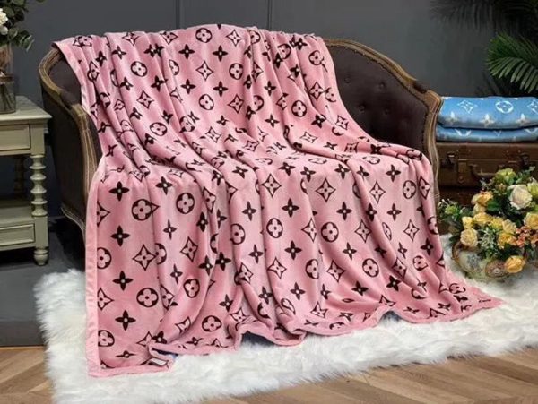 New Pink Louis Vuitton Blanket 043