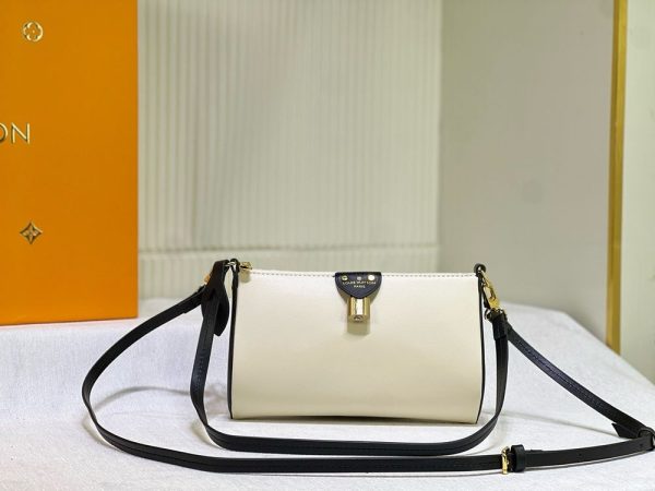 New Arrival L*V Handbag 1331