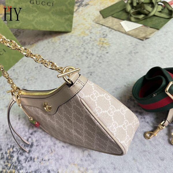 New Arrival GG handbag 590