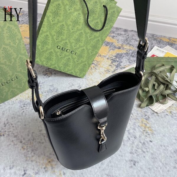 New Arrival GG handbag 595