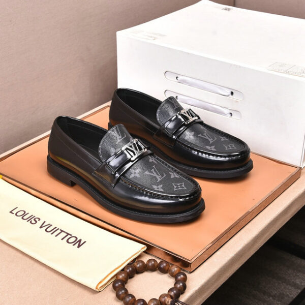 New Arrival Men Shoes LV038