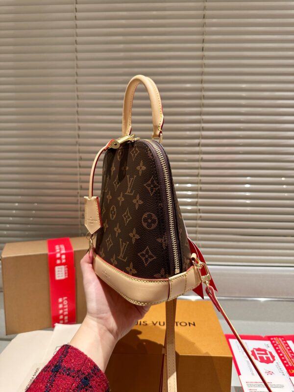 New Arrival L*V Handbag 1558