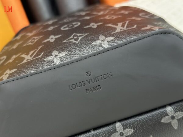 New Collection Bags For Men LV090