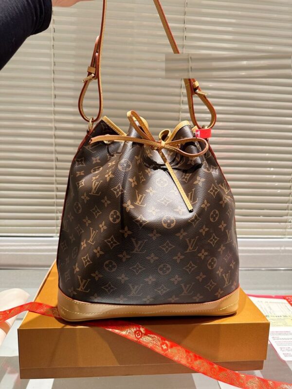 New Arrival L*V Handbag 1525