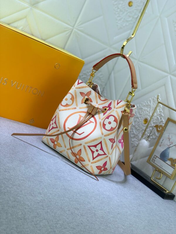 New Arrival L*V Handbag 1617