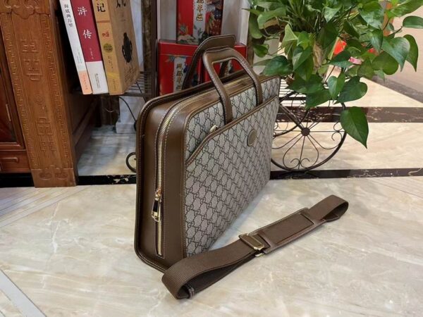 New Arrival GG handbag 676