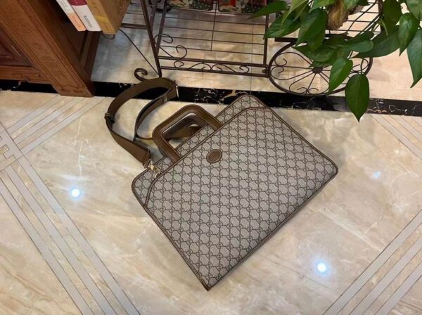 New Arrival GG handbag 676