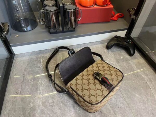 New Arrival GG handbag 675