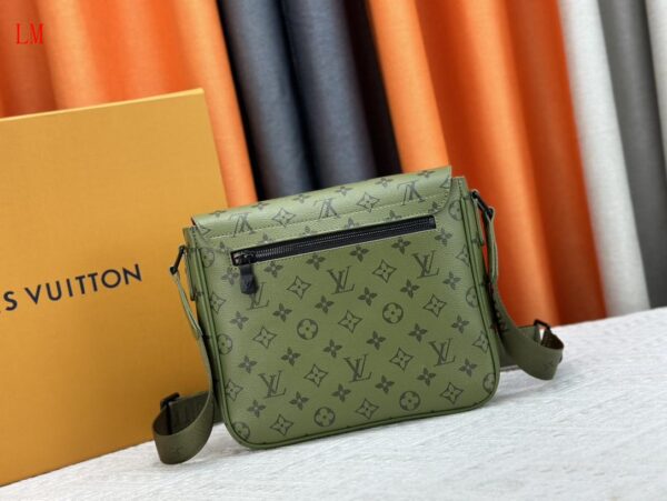 New Collection Bags For Men LV088