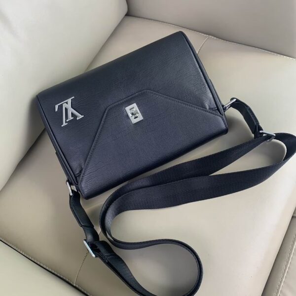 New Collection Bags For Men LV047