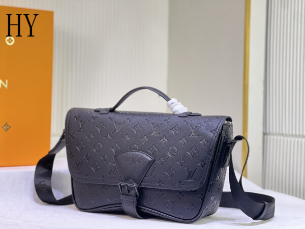 New Collection Bags For Men LV091