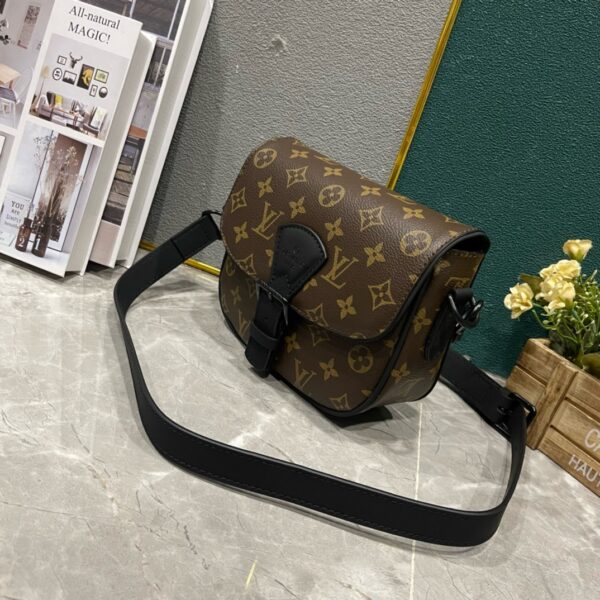 New Arrival L*V Handbag 1626