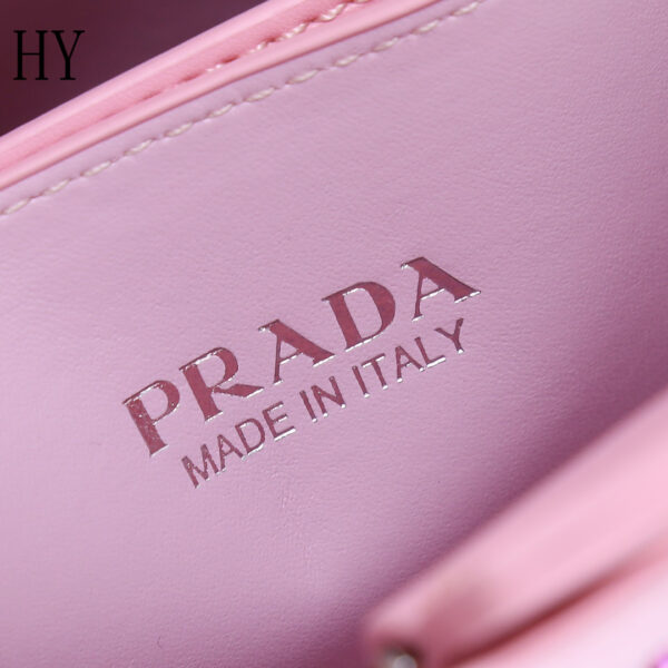 New Arrival Prada HandBag P125