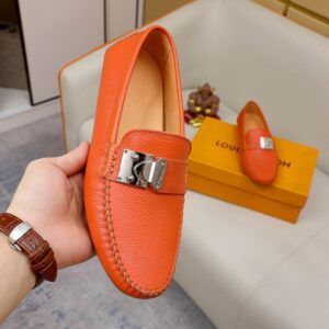 LV sz38 44 7C n (28)1232050 1896480