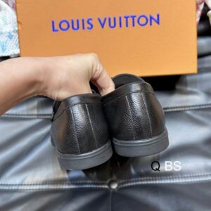 LV sz38 45 BS0701 05 2005489