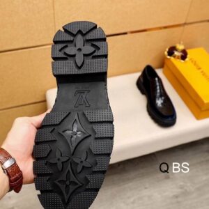 LV sz38 45 TF040811 1836583