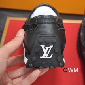 LV sz38 45 WM0702 09 2021196