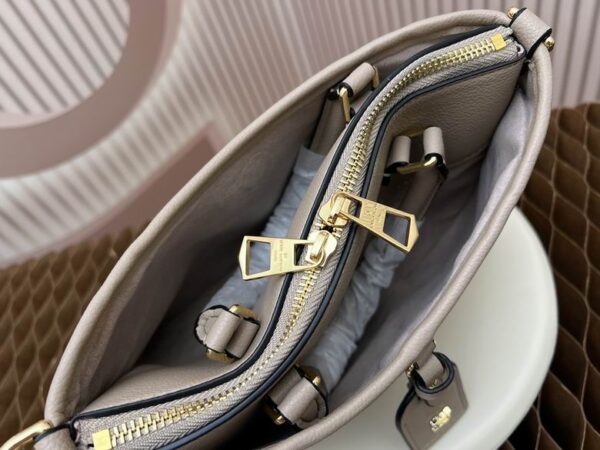 New Arrival L*V Handbag 1706