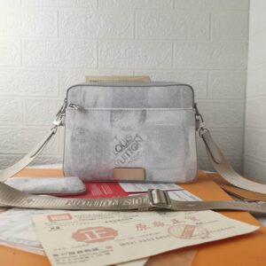 New Arrival L*V Handbag 1666