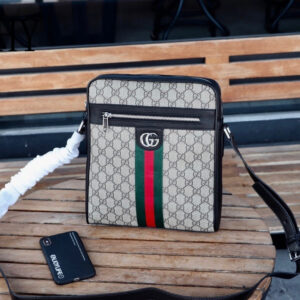 New Collection Gucci Bags For Men 004