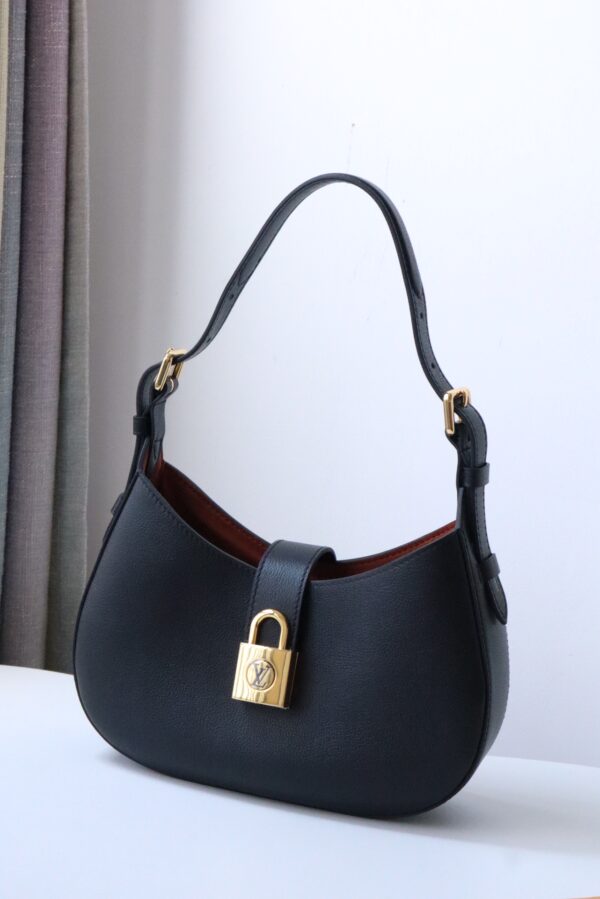 New Arrival L*V Handbag 1650