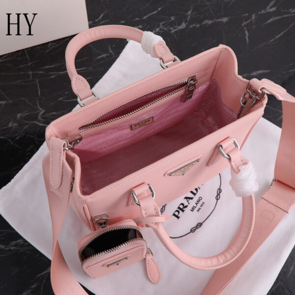 New Arrival Prada HandBag P132