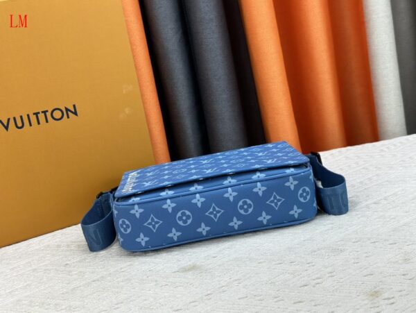 New Collection Bags For Men LV087