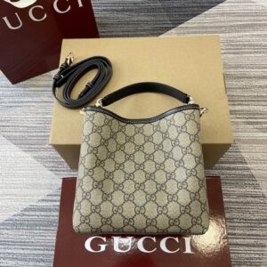 New Arrival GG handbag 715